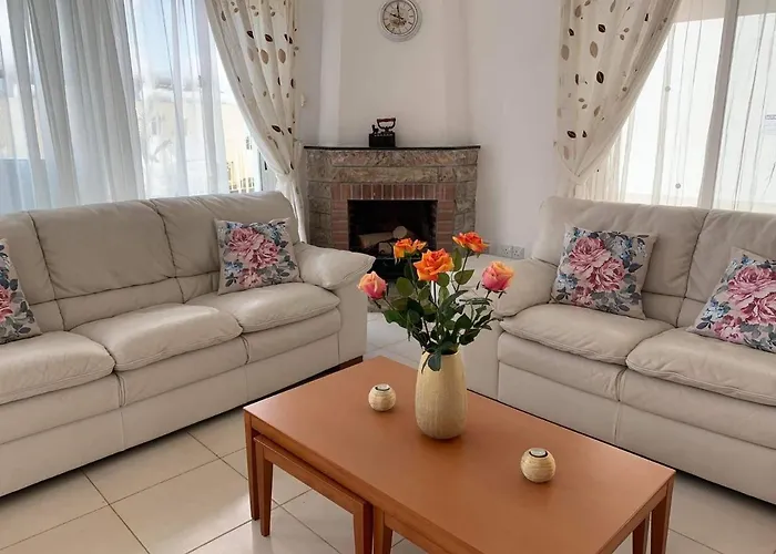 Peyia Palm Villa Paphos